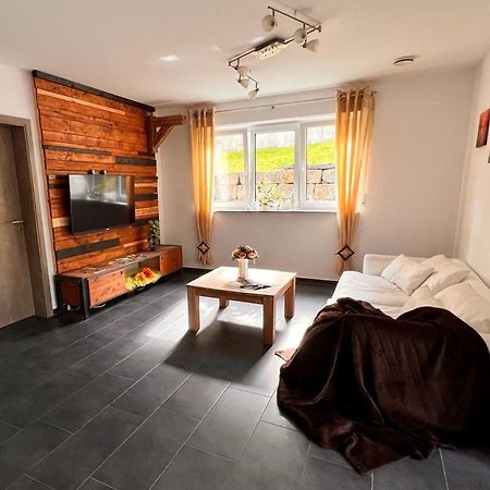 Ferienwohnung Krenz 울딘겐물호펜 외부 사진